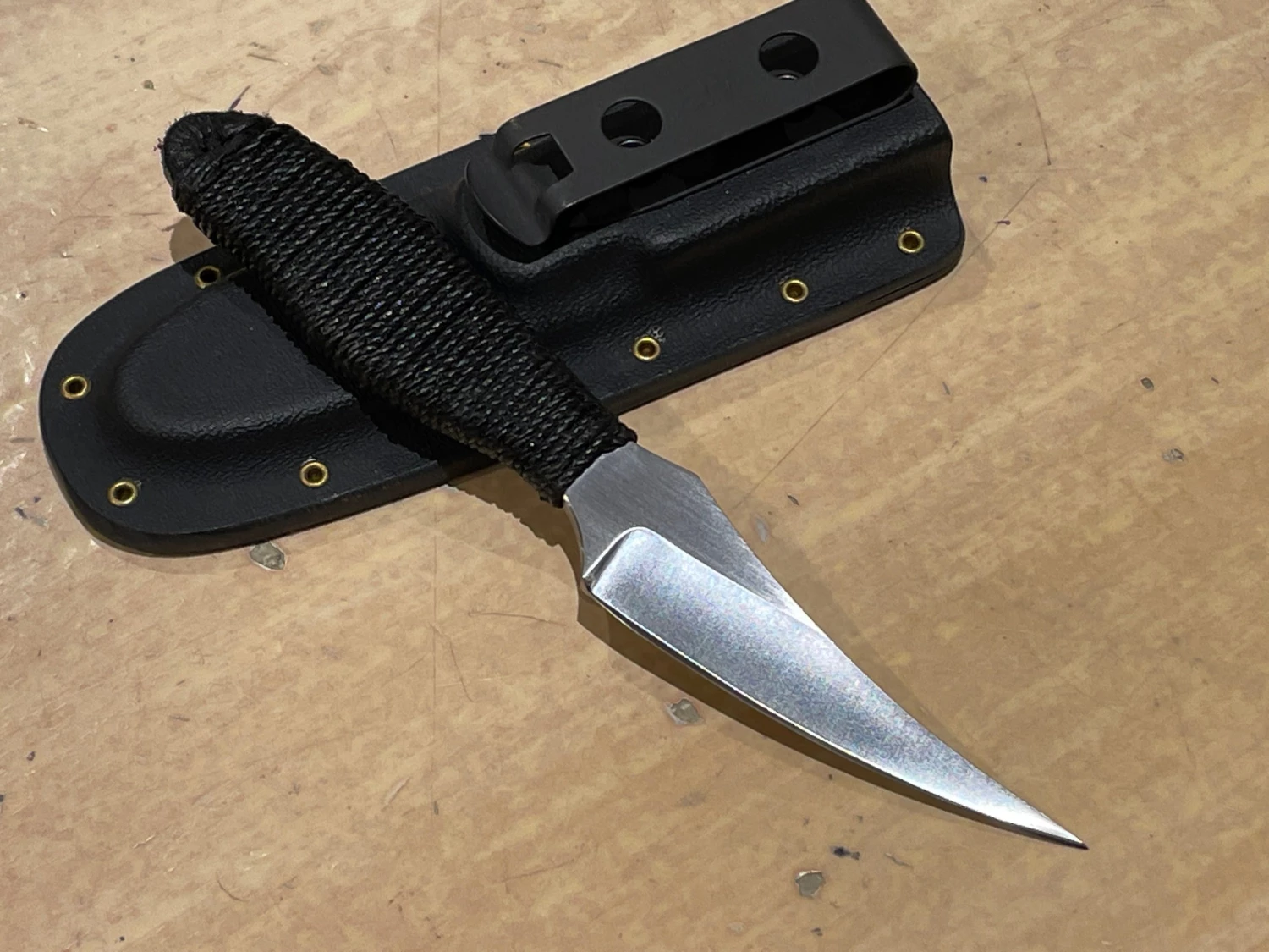 Custom Knives Empire Outfitters Cord Wrapped Naga V2 3 Custom Knives Empire Outfitters Cord Wrapped Naga V2